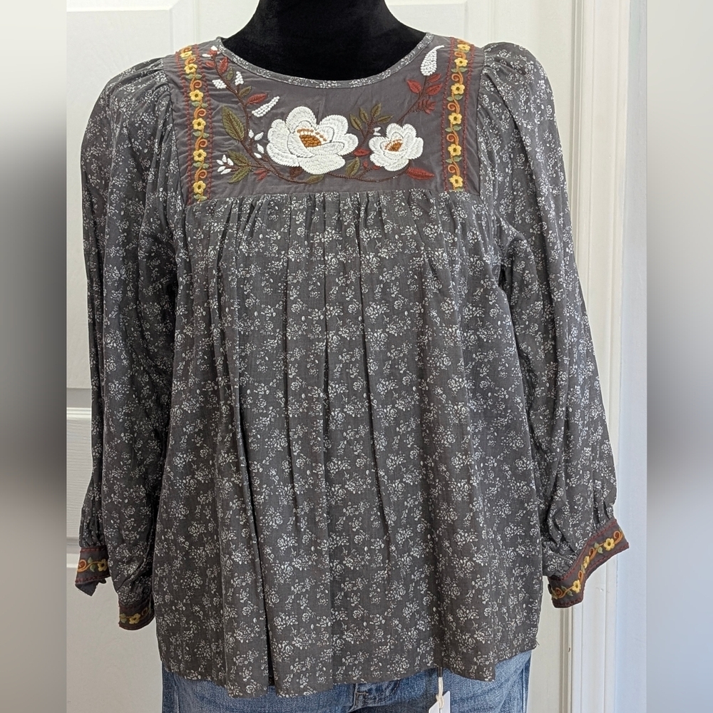 Floral Embroidered Charcoal Gray Women's Top